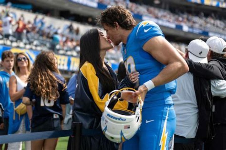 Alec Pierce Girlfriend: Who Is Madison?