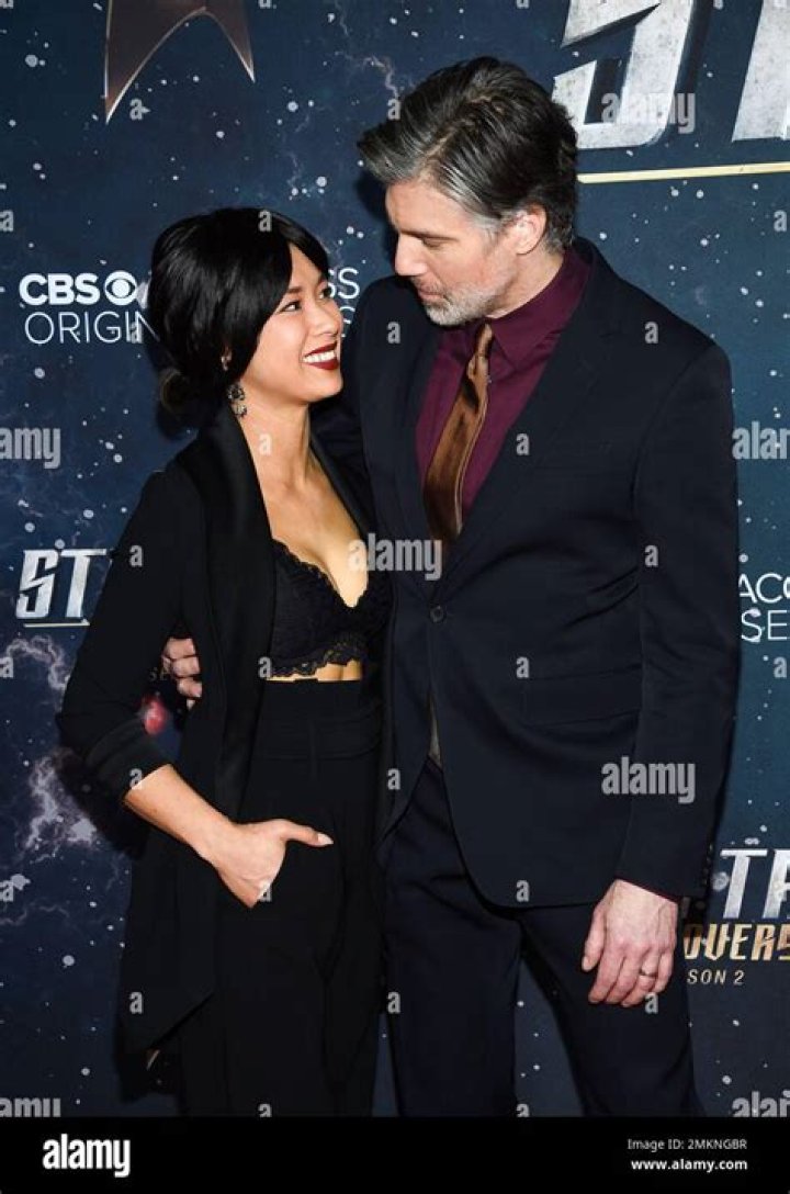 Anson Mount Net Worth: How Rich is the Star Trek Actor?