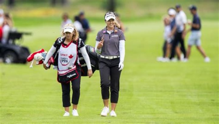 Brooke Henderson Caddie, Illness, Weight Loss, Partner, Earnings, Salary, Net Worth