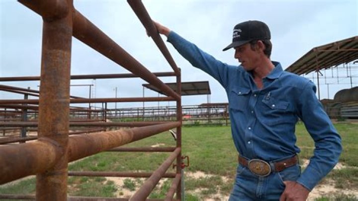 Jorden Halvorsen Bio, Age, Bull Rider, Radiator Ranch, How To Be a Cowboy