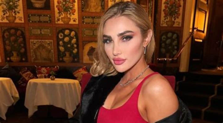 Lexy Panterra Bio, Age, Height, Family, Dating, Dance, Net worth, Instagram