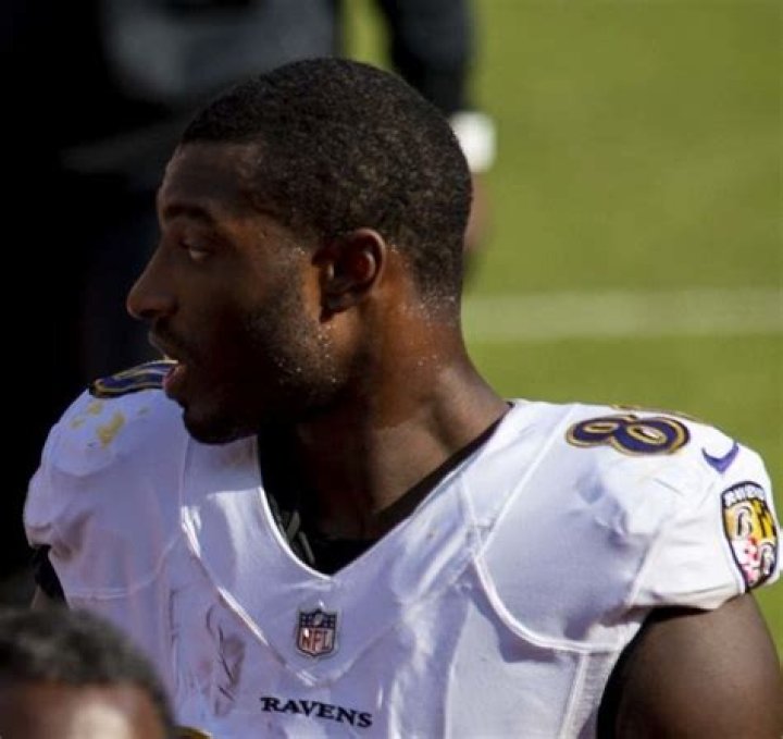 Osa Odighizuwa Contract, Salary, PFF, Pronunciation, Number, Scouting Report, Father, 40 time, NFL Draft, Height, Weight