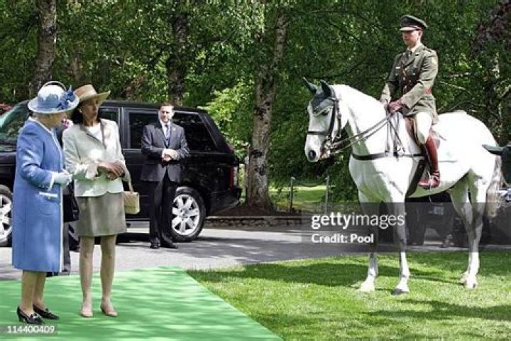 What is Lady Chryss O’Reilly famous for?