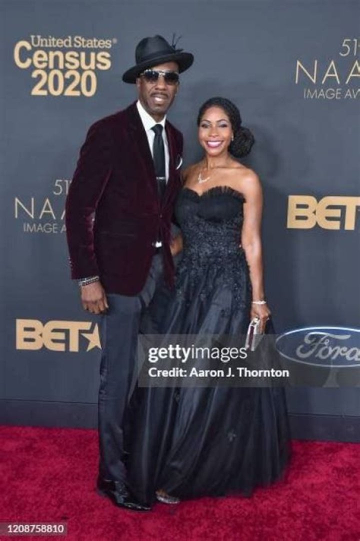 Who Is JB Smoove Wife Shahidah Omar? Everything On Her Age & Wiki
